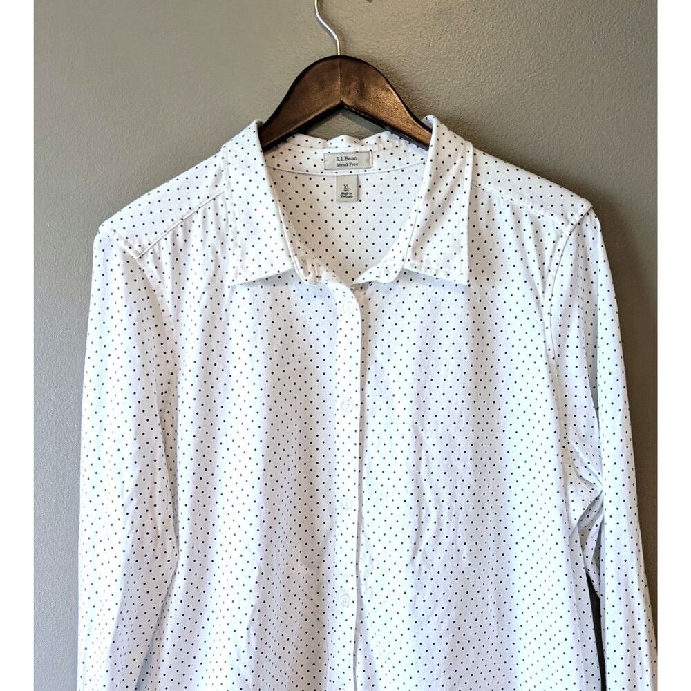 L.L. Bean Womens XL White Blue Polka Dot Shrink-Free Cotton Button Down Shirt